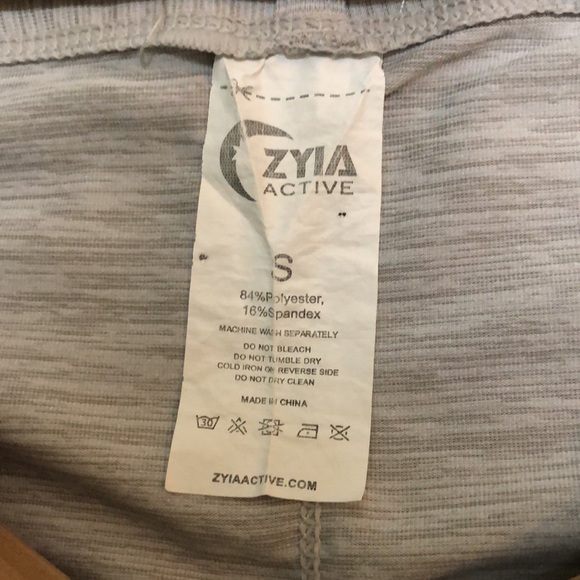 ZYIA ACTIVE yoga shawl haze heather grey top - SMALL - Picture 4 of 7